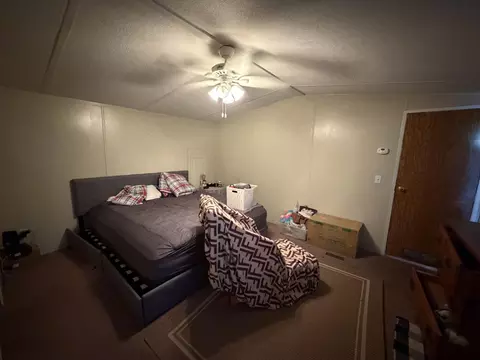 Bedroom - 1221 Hazel Nut Ln, Sidney, OH 45365 photo 10 of 12