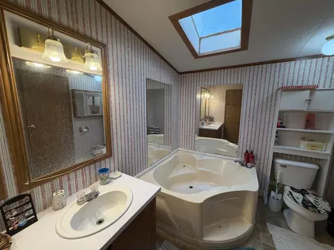Bath - 1221 Hazel Nut Ln, Sidney, OH 45365 photo 7 of 7