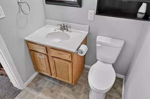 Bath - 322 N Ash St, Celina, OH 45822 photo 3 of 3