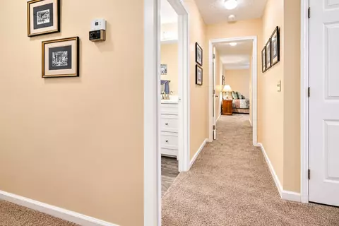 Entry Way - 4875 E Brannan Dr #4875, Springfield, OH 45502 photo 1 of 2