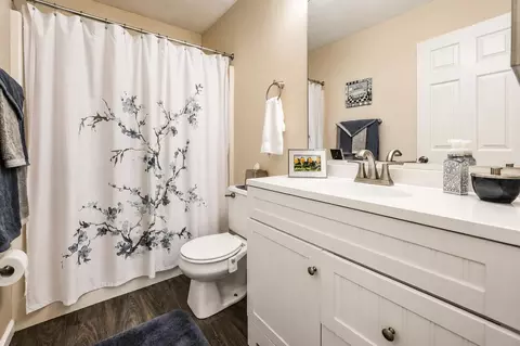 Bath - 4875 E Brannan Dr #4875, Springfield, OH 45502 photo 1 of 3
