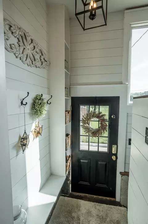 Entry Way - 937 E Main St, Troy, OH 45373 photo 6 of 6
