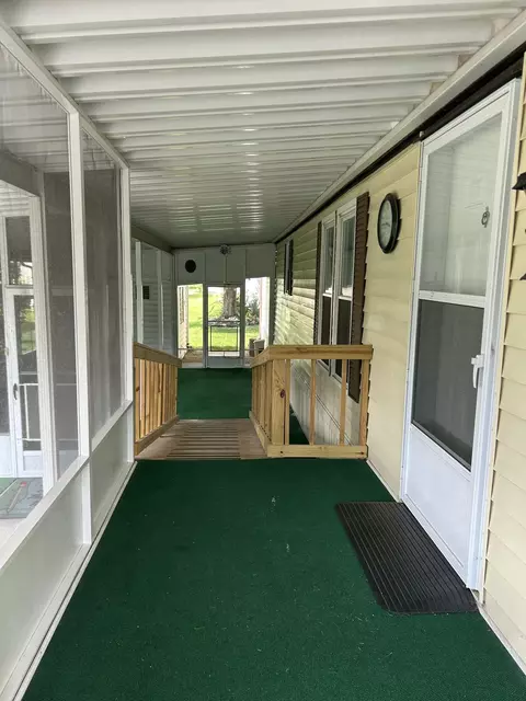 48 Beech Dr, Springfield, OH 45502 photo 10
