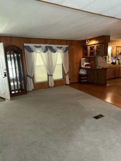 48 Beech Dr, Springfield, OH 45502 photo 11