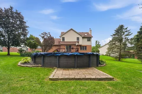 Exterior - 4146 Ashton Ln, Springfield, OH 45503 photo 7 of 17