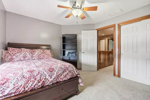 Bedroom - 4146 Ashton Ln, Springfield, OH 45503 photo 9 of 11