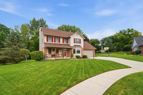Exterior - 4146 Ashton Ln, Springfield, OH 45503 photo 2 of 17