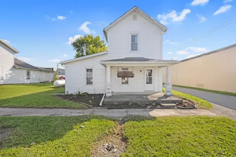 111 S Boggs St, De Graff, OH 43318