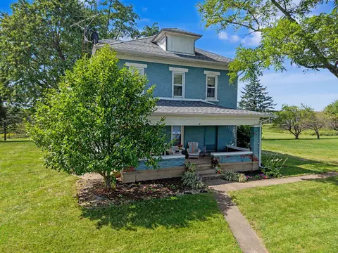 9559 W Fenner Rd, Ludlow Falls, OH 45339