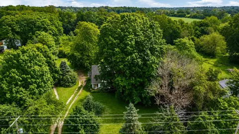 View/Area - 2952 Springfield Xenia Rd, Springfield, OH 45506 photo 3 of 6