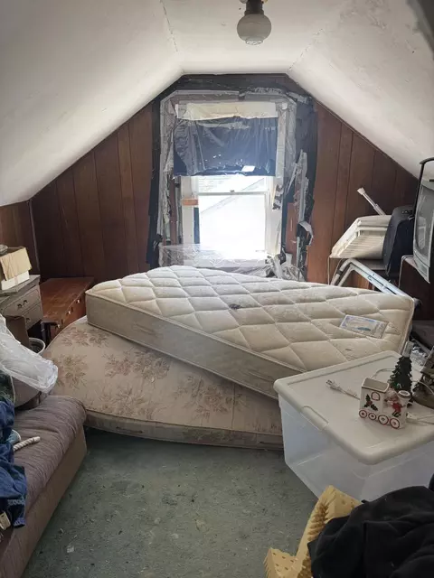 Bedroom - 25 E Cedar Rd, Medway, OH 45341 photo 2 of 2
