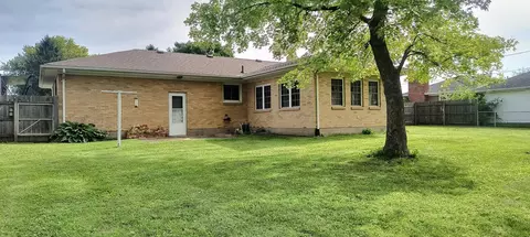 Exterior - 1321 Richmoor Rd, Springfield, OH 45503 photo 4 of 5