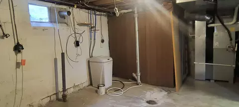 Other - 1321 Richmoor Rd, Springfield, OH 45503 photo 9 of 20
