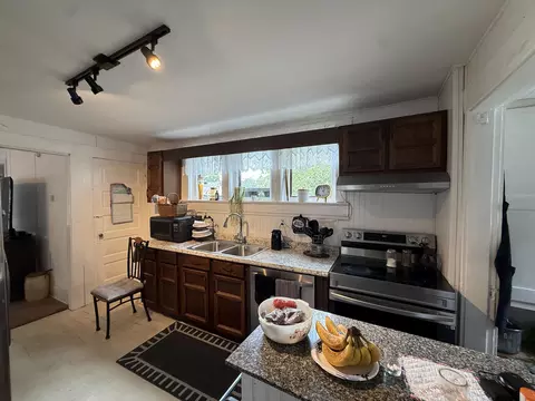 Kitchen - 1815 Edwards Ave, Springfield, OH 45503 photo 2 of 2