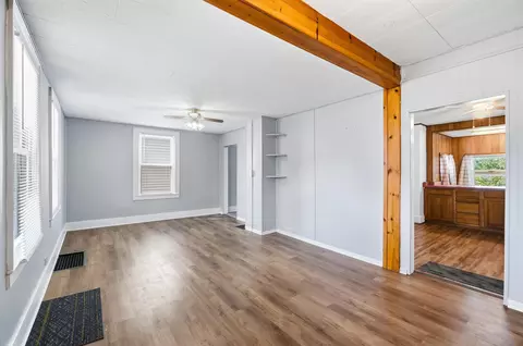 Living - 2044 Beatrice St, Springfield, OH 45503 photo 2 of 8