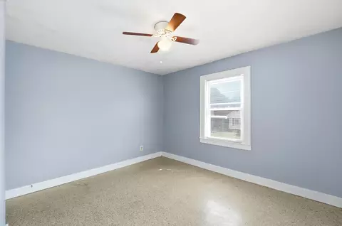 Bedroom - 2044 Beatrice St, Springfield, OH 45503 photo 7 of 10