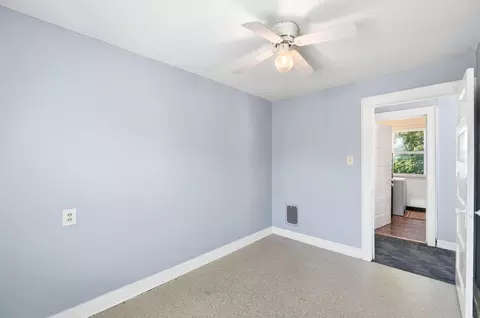 Bedroom - 2044 Beatrice St, Springfield, OH 45503 photo 8 of 10