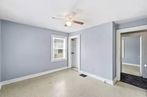 Bedroom - 2044 Beatrice St, Springfield, OH 45503 photo 5 of 10