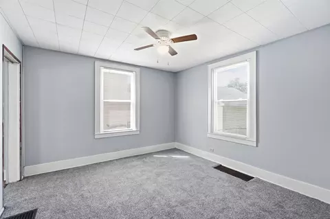 Bedroom - 2044 Beatrice St, Springfield, OH 45503 photo 1 of 10
