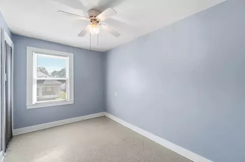 Bedroom - 2044 Beatrice St, Springfield, OH 45503 photo 9 of 10