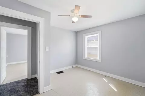 Bedroom - 2044 Beatrice St, Springfield, OH 45503 photo 2 of 10