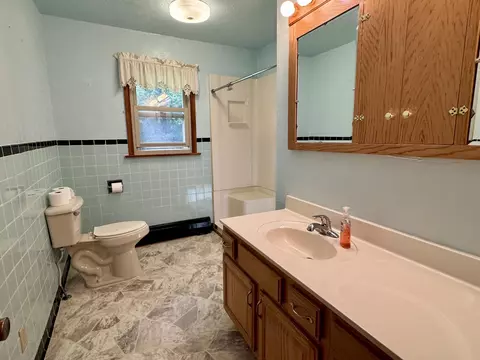 Bath - 11643 Evans Rd, Mendon, OH 45862 photo 1 of 3