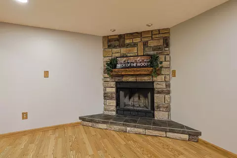 Living - 3091 Fairfield Pike, Springfield, OH 45502 photo 10 of 10
