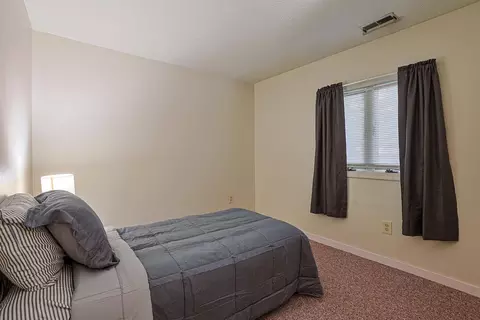 Bedroom - 3091 Fairfield Pike, Springfield, OH 45502 photo 6 of 7