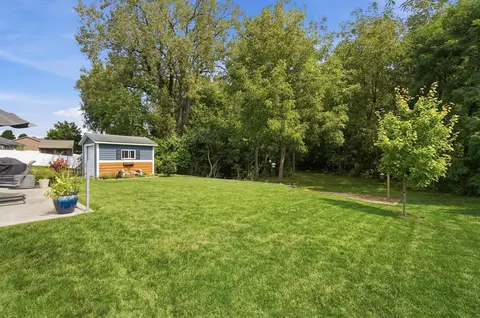 Exterior - 4158 Midfield St, Springfield, OH 45503 photo 11 of 17