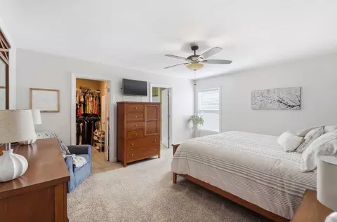 Bedroom - 4158 Midfield St, Springfield, OH 45503 photo 1 of 5