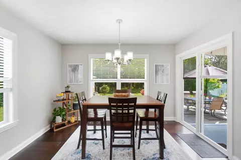 Dining - 4158 Midfield St, Springfield, OH 45503 photo 1 of 2