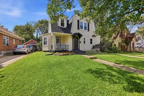 Exterior - 1427 Pythian Ave, Springfield, OH 45504 photo 2 of 8