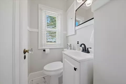Bath - 1427 Pythian Ave, Springfield, OH 45504 photo 1 of 3