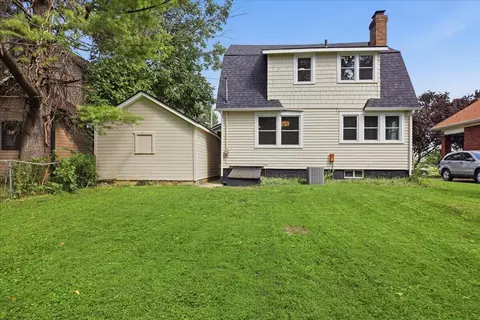 Exterior - 1427 Pythian Ave, Springfield, OH 45504 photo 6 of 8