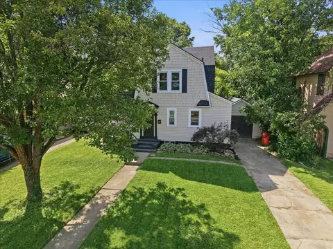 Exterior - 1427 Pythian Ave, Springfield, OH 45504 photo 7 of 8