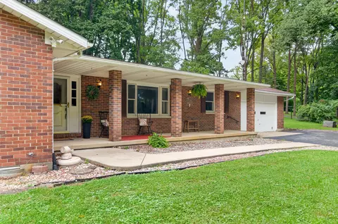 Exterior - 18333 Herring Rd, Sidney, OH 45365 photo 2 of 14