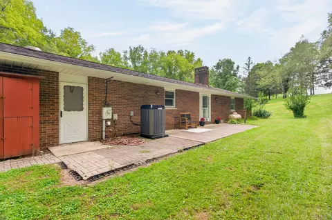 Exterior - 18333 Herring Rd, Sidney, OH 45365 photo 5 of 14
