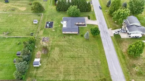 View/Area - 2470 Leon Ln, Springfield, OH 45502 photo 2 of 3