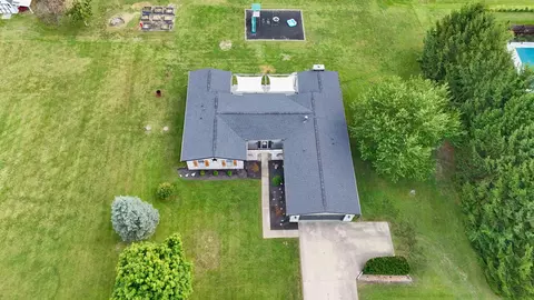 View/Area - 2470 Leon Ln, Springfield, OH 45502 photo 3 of 3