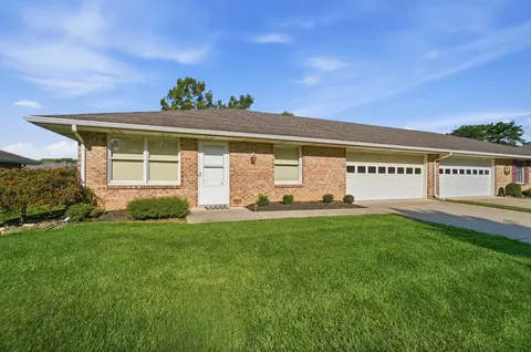 Exterior - 4885 E Brannan Dr #4885, Springfield, OH 45502 photo 2 of 10