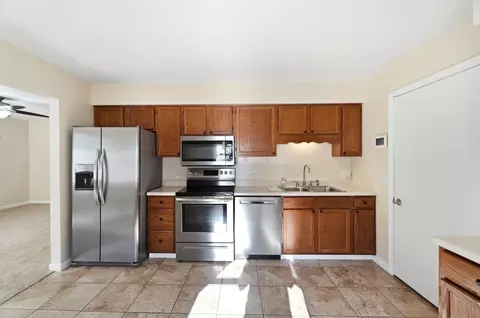 Kitchen - 4885 E Brannan Dr #4885, Springfield, OH 45502 photo 1 of 5