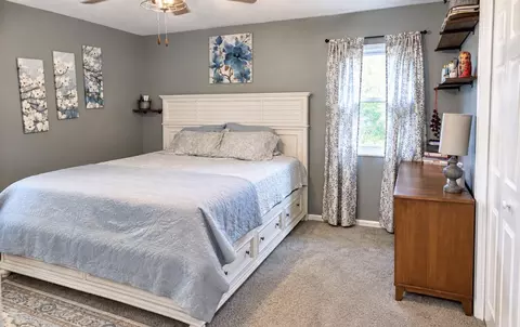Bedroom - 1159 Hemlock Dr, Springfield, OH 45506 photo 1 of 5