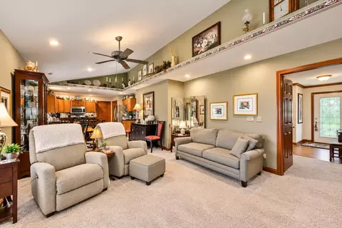 Living - 1922 Cattail Pt, Springfield, OH 45502 photo 1 of 1