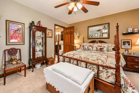 Bedroom - 1922 Cattail Pt, Springfield, OH 45502 photo 1 of 4
