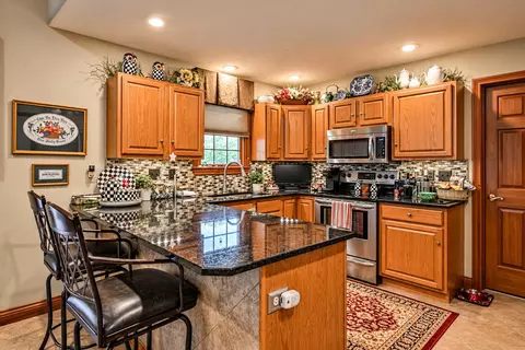 Kitchen - 1922 Cattail Pt, Springfield, OH 45502 photo 1 of 2