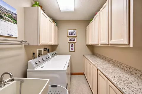 Other - 1922 Cattail Pt, Springfield, OH 45502 photo 6 of 9