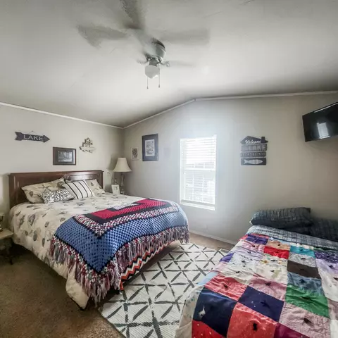 Bedroom - 11421 Blackhawk Path, Lakeview, OH 43331 photo 3 of 3