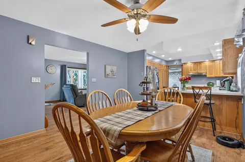 Dining - 910 Miller St, De Graff, OH 43318 photo 3 of 3