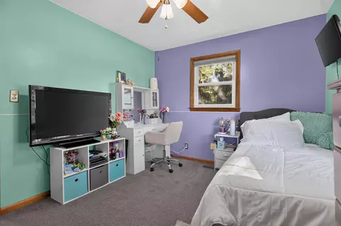 Bedroom - 910 Miller St, De Graff, OH 43318 photo 4 of 6