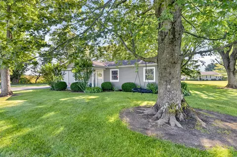 Exterior - 910 Miller St, De Graff, OH 43318 photo 4 of 15